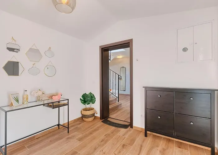 Mokka - Perfekt Ausgestattete In Hervorragender Lage Willa *