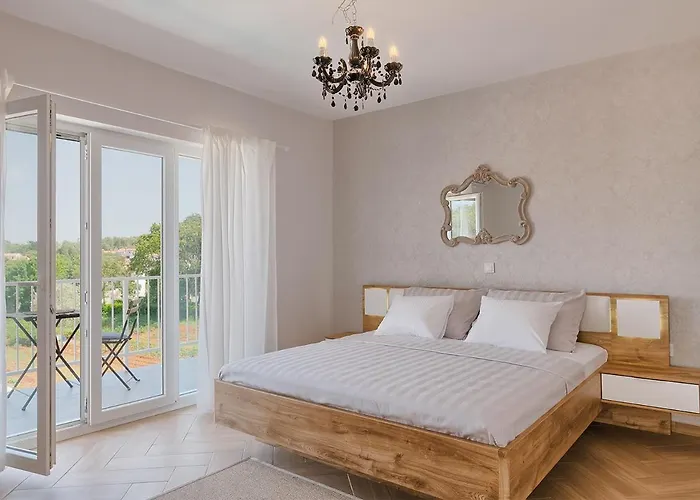 Mokka - Perfekt Ausgestattete In Hervorragender Lage