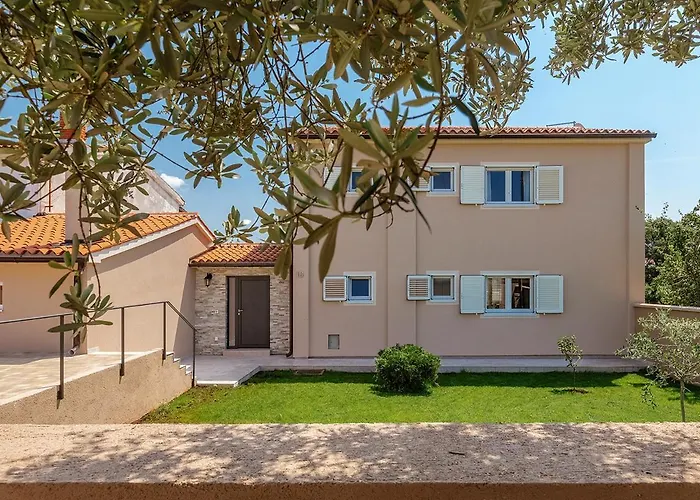 Mokka - Perfekt Ausgestattete In Hervorragender Lage Willa